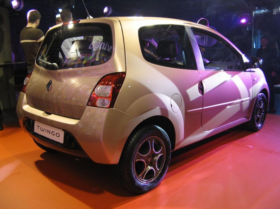 Noul Renault Twingo şi ediţia limitată Twingo Miss Sixty, lansate oficial în România 83679