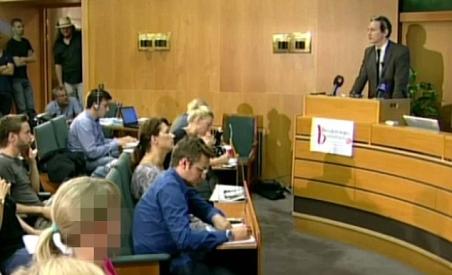 Au apărut fotografii cu suedezele care îl acuză de viol pe Julian Assange 83803