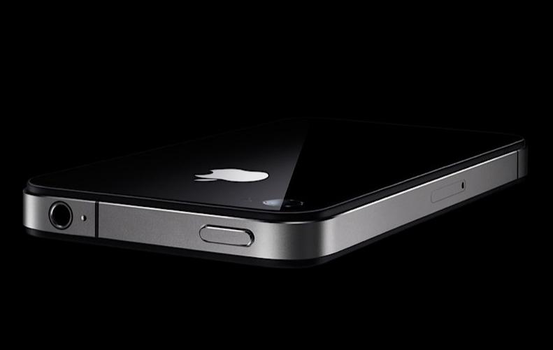 iPhone 4, disponibil şi la Vodafone România din 17 decembrie 83788