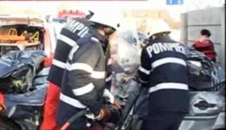 Infotrafic. Doi răniţi, dintre care unul în comă, după un accident grav în zona Otopeni