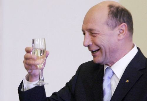 Dorinţele lui Băsescu pentru 2011: Linişte pentru el, tărie pentru români