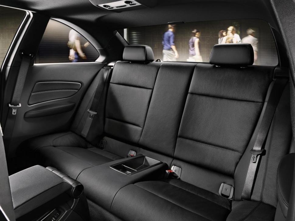 BMW Seria 1 Coupe şi Cabriolet primesc un facelift 84320