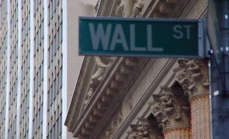 Nouă membri ai elitei de pe Wall Street se întâlnesc lunar, în secret