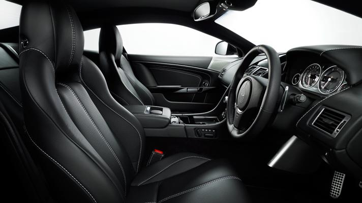 Aston Martin lansează trei ediţii speciale ale supersportivei DB9 84712