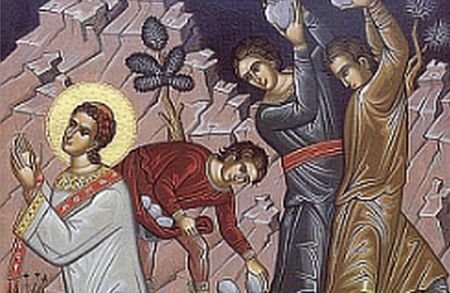Creştinii ortodocşi îl sărbătoresc luni pe Sfântul Ştefan