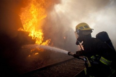 Incendiu într-un tren de călători din Israel: Peste 100 de oameni au fost răniţi