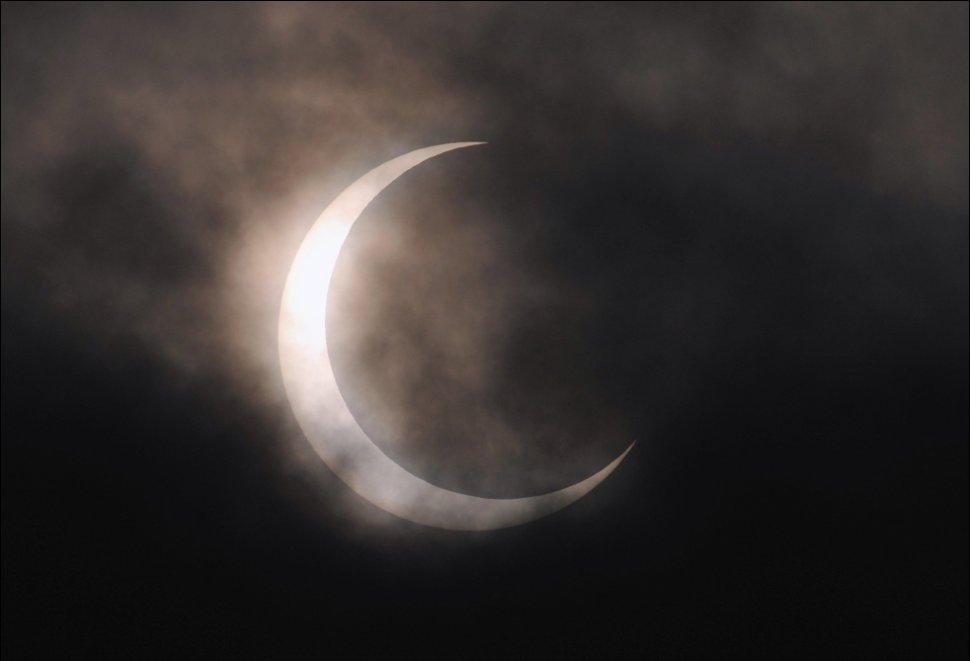 Eclipsa parţială de soare de marţi dimineaţă, cea mai mare din următorii 16 ani