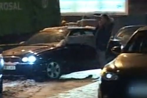 Un şofer recalcitrant a luat o maşină la bătaie, în Capitală 