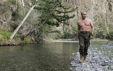 Vârful Putin: Un munte din Kîrgîzstan va purta numele premierului rus