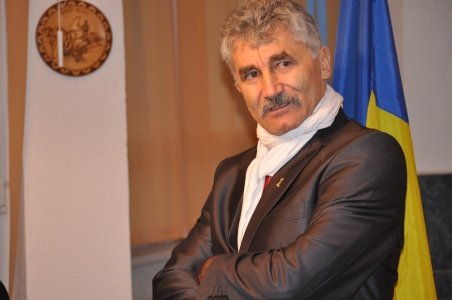 Ioan Oltean: Guvernul Boc va rămâne în istorie prin felul în care a ştiut să gestioneze anul 2010