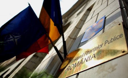 România, unul dintre statele cu cea mai bună evoluţie a riscului datoriilor din lume