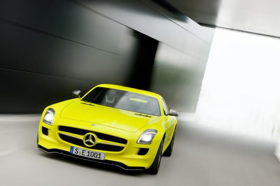 Oficial: Mercedes SLS AMG E-Cell va fi produs în serie 85994