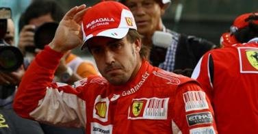 Alonso îl consideră pe Schumacher principalul contracandidat la titlu în 2011