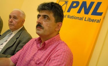 Deputatul PNL Uioreanu: Premierul este un adevărat Pinocchio. Propun înfiinţarea registrului de minciuni Emil Boc