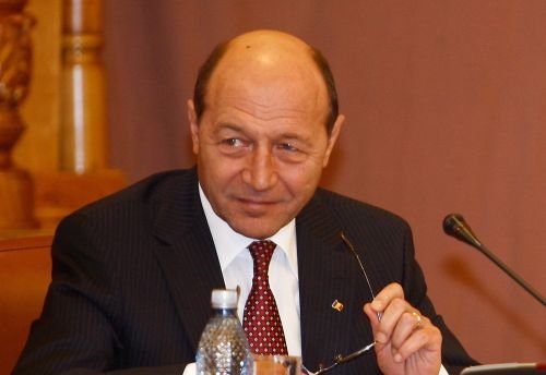 Băsescu: E greu să susţină cineva că una am zis în campanie şi alta am făcut în mandat