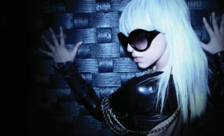 Lady Gaga organizează un casting cu transsexuali pentru noul său videoclip