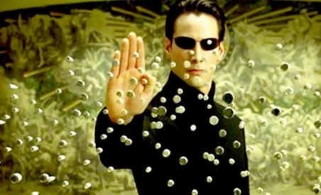 Keanu Reeves anunţă două noi producţii din franciza &quot;Matrix&quot;