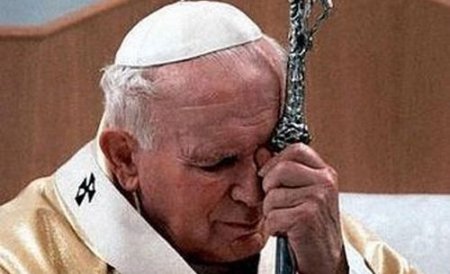 Polonia. O fiolă cu sângele papei Ioan Paul al II-lea va fi expusă într-o biserică 