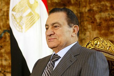 Şeful serviciilor secrete, numit vicepreşedinte al Egiptului. Premier este fostul ministru al Aviaţiei