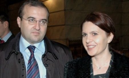Foştii consilieri prezidenţiali Adriana şi Claudiu Săftoiu au divorţat