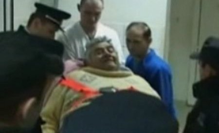 Bărbatul de 300 de kilograme internat la spitalul din Alba Iulia a murit