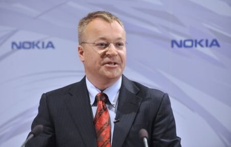 Nokia ar putea concedia mai mulţi directori executivi în urma reorganizării conducerii