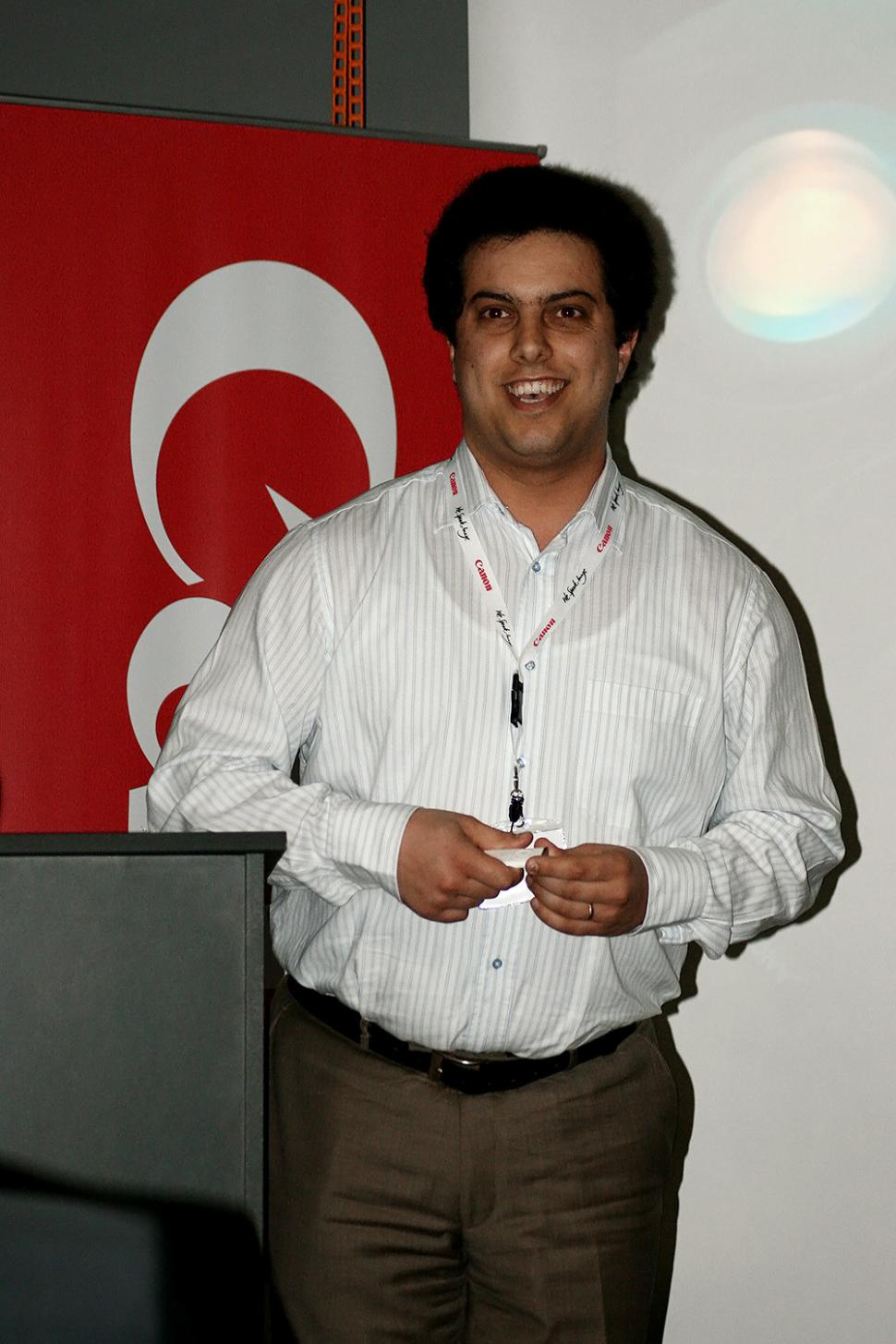 Canon EOS 600D şi 1100D, două noi DSLR-uri lansate concomitent în România şi pe plan internaţional 87840