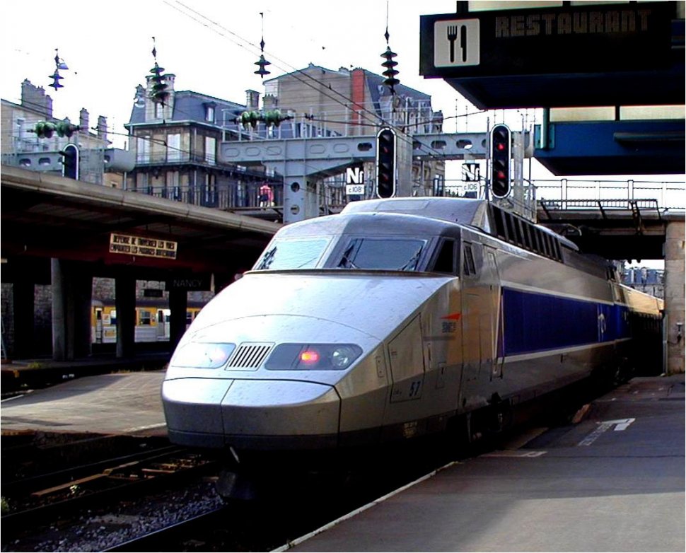 Se întâmplă şi la alţii: furtul de cabluri perturbă circulaţia feroviară între Franţa şi Benelux