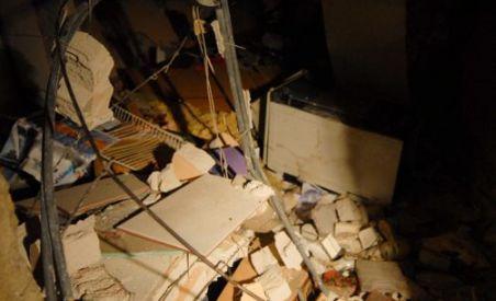 Un apartament din Zărneşti a explodat din cauza unei acumulări de gaze: O persoană a fost rănită