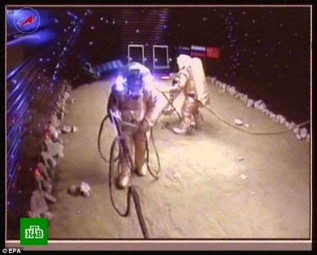 Şase cercetători au aterizat pe Marte, după o călătorie simulată într-o parcare din Moscova