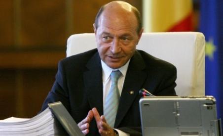 Traian Băsescu, la întâlnirea cu şefii filialelor PDL: Am premierul independent, dar nu vi-l spun