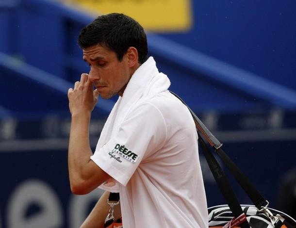 Victor Hănescu, eliminat în optimile turneului de la Buenos Aires