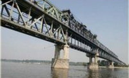 Taxa de trecere a podului dintre Ruse şi Giurgiu ar putea fi eliminată, din partea bulgară