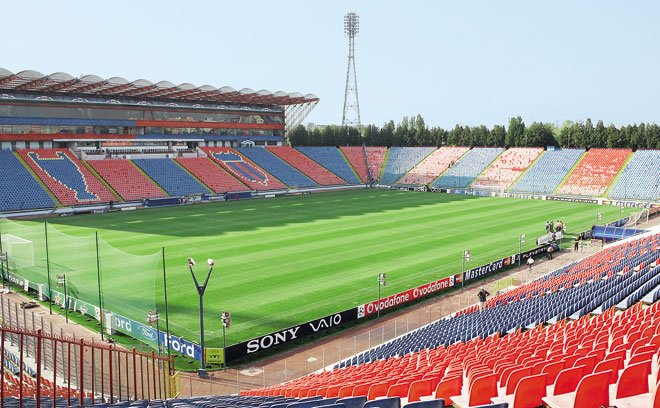 Steaua are din nou probleme cu stadionul. Gigi Becali ameninţă că pleacă din Ghencea