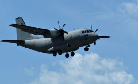 41 de români au fost aduşi de urgenţă din Libia cu un avion militar