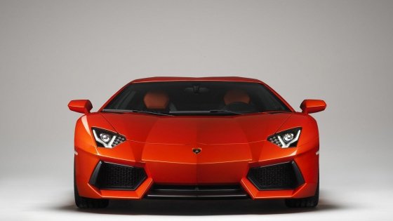 Lamborghini şochează din nou cu cel mai recent model, prezentat la Geneva