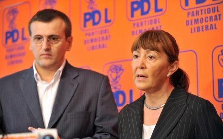 Suspendarea membrilor PDL va fi decisă în baza noului cod etic. Preda, Macovei şi Voinescu, singurii împotriva noului statut
