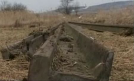 Hoţii de fier vechi au furat calea ferată pe care circulă Mocăniţa
