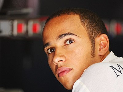 Lewis Hamilton critică monopostul McLaren pentru sezonul 2011