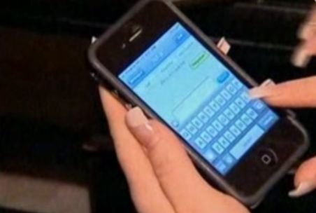 Cumpărăturile prin sms, o afacere cu vânzări de şase milioane de euro, în România