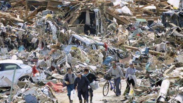 Pagubele cutremurului din Japonia se pot ridica la sume de 35 miliarde de dolari 90351