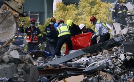  Supravieţuire miraculoasă: Un tânăr a fost găsit în viaţă, după 96 de ore de la seismul din Japonia