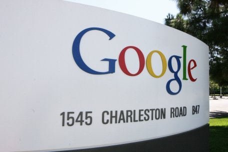 Google, cel mai valoros brand din lume. Coca-Cola ratează top 10