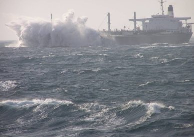 Mărmureanu: Tsunami se pot produce şi în Marea Neagră 