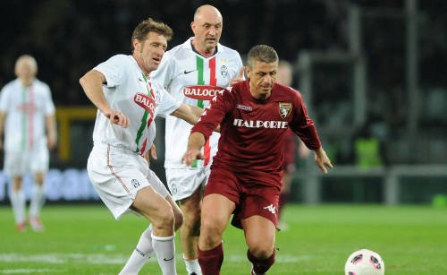 Legendele lui Juventus şi AC Torino s-au întâlnit într-un meci amical caritabil