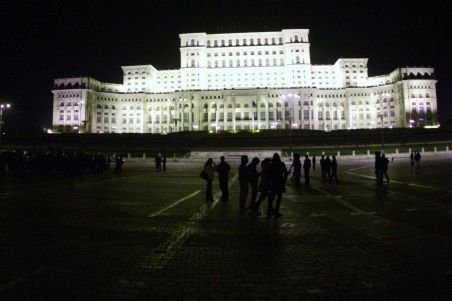 Ora Pământului: Peste 50 de oraşe din România sting lumina pentru o oră