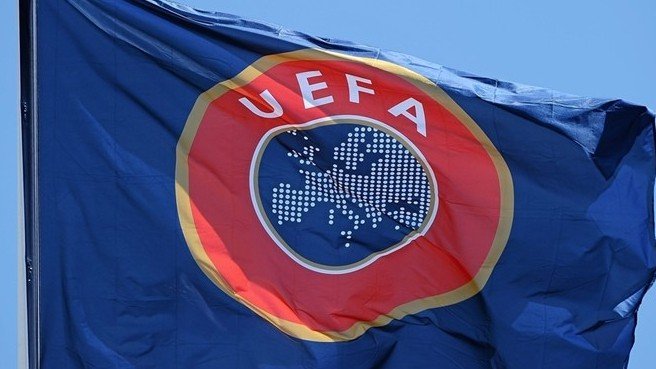 Bosnia a fost oficial suspendată de FIFA şi UEFA