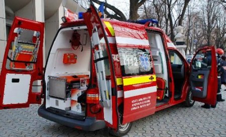 Deputatul UDMR, Erdei Istvan, luat de o ambulanţă SMURD de la Parlament