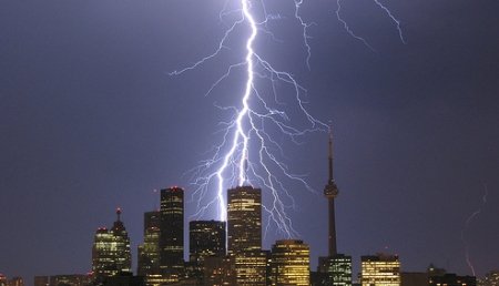 Oamenii de ştiinţă au calculat câte furtuni au loc anual pe Pământ