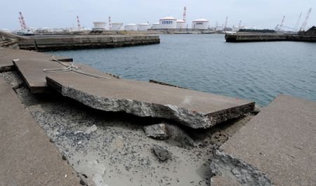 Japonezii au rămas fără electricitate după seismul de joi. Ultimul bilanţ: 4 morţi şi 132 răniţi